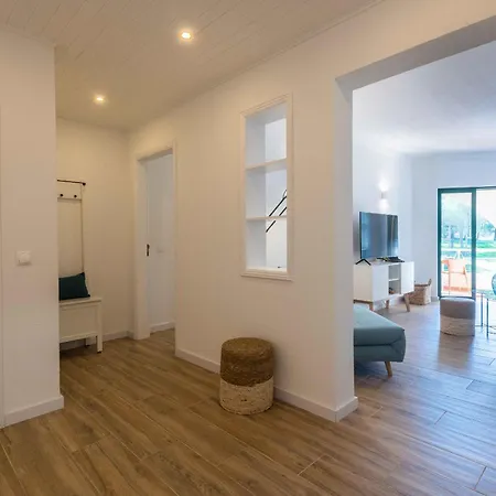 Apartment Salgados 1 Bedroom - 500m From The Guia (Faro)