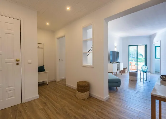 アパート Salgados 1 Bedroom - 500m From The ギーア