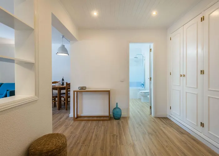 Salgados 1 Bedroom - 500m From The アパート *