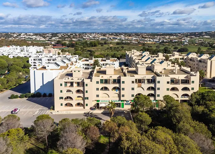 アパート Salgados 1 Bedroom - 500m From The